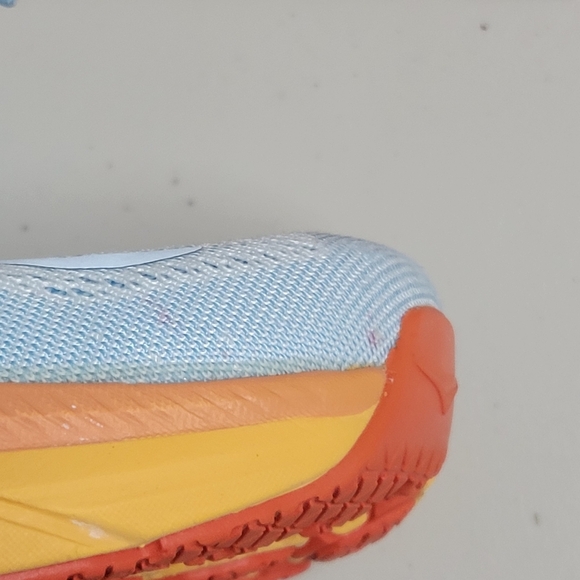 Hoka One One Clifton 8 Women's Size 10.5B. - Picture 13 of 16